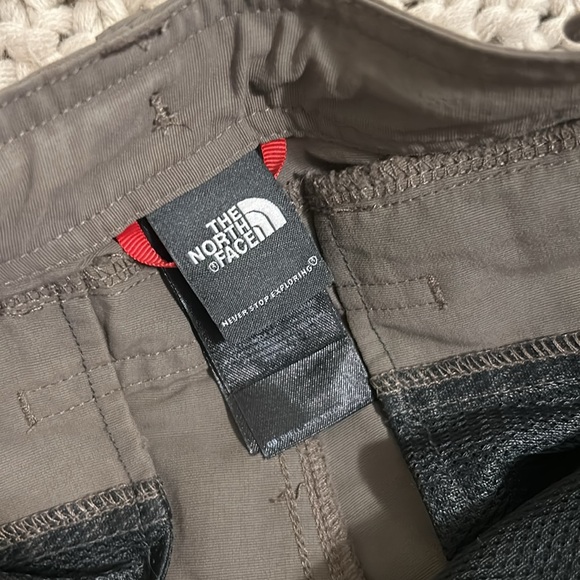 The North Face Paramount Valley Convertible Pants Size 0 - Picture 5 of 6